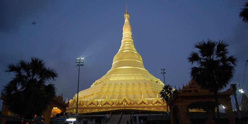 A night view of the Pagoda temple in Mumbai