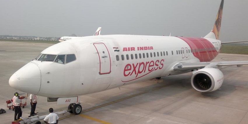 The best way to get to Morgiri Fort is via flight from the Pune International Airport