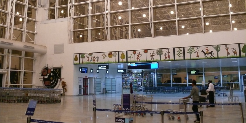 The inside view of the Birsa Munda Airport, the nearest airport to Rajrappa Temple.
