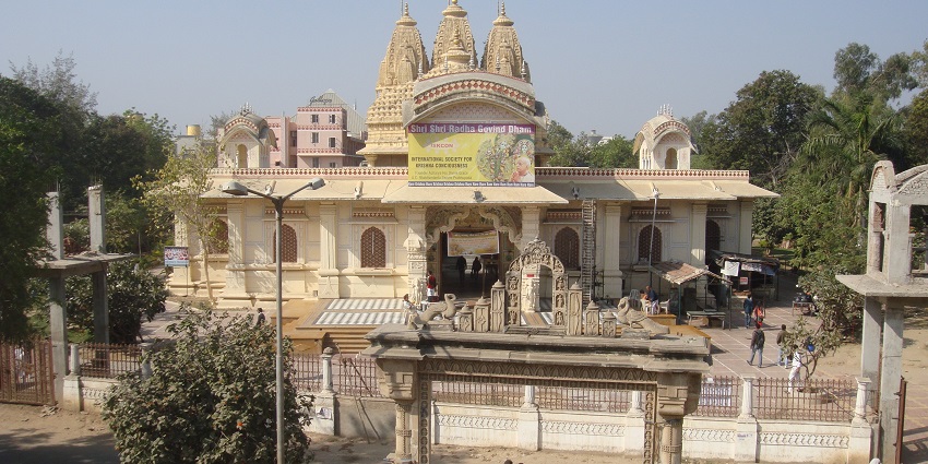 An image of the ISKCON, one of the biggest temples in Coimbatore for devotees to visit