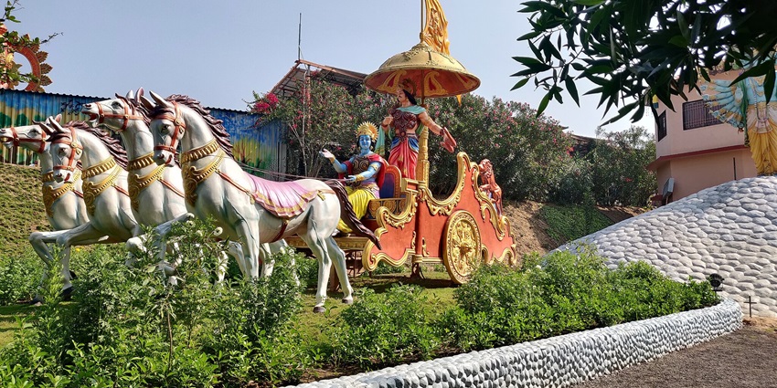 A beautiful view of the ISKCON Temple, a prominent spiritual destination near Hadapsar.