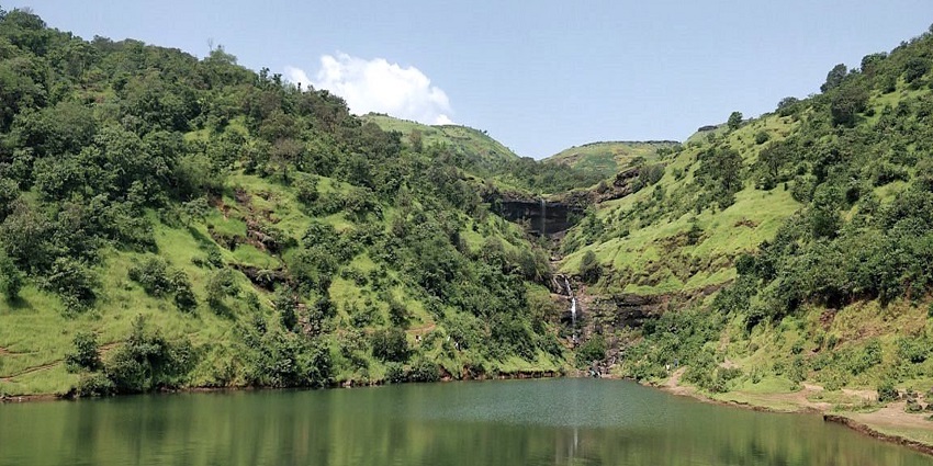 Places to visit near Pune in October include Igatpuri, the serene retreat with trekking, waterfalls, and spiritual insights.
