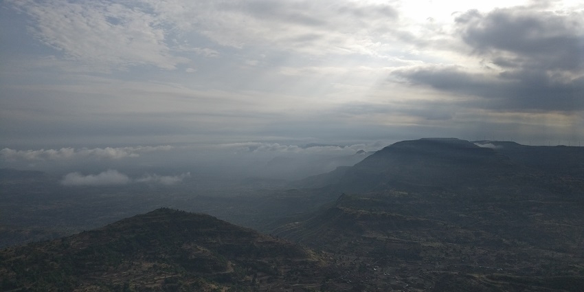 An image of Kalsubai Peak, the highest point in Maharashtra, near Igatpuri