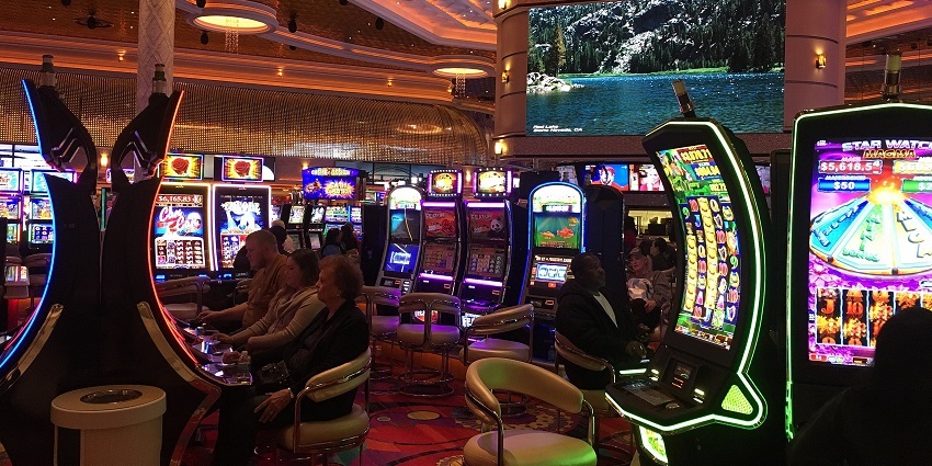 Multiple games at Imperial club Paris at Casinos in Paris