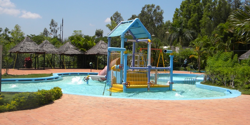 Indiranagar Club is a famous tourist place to visit in Bangalore with top-class facilities.