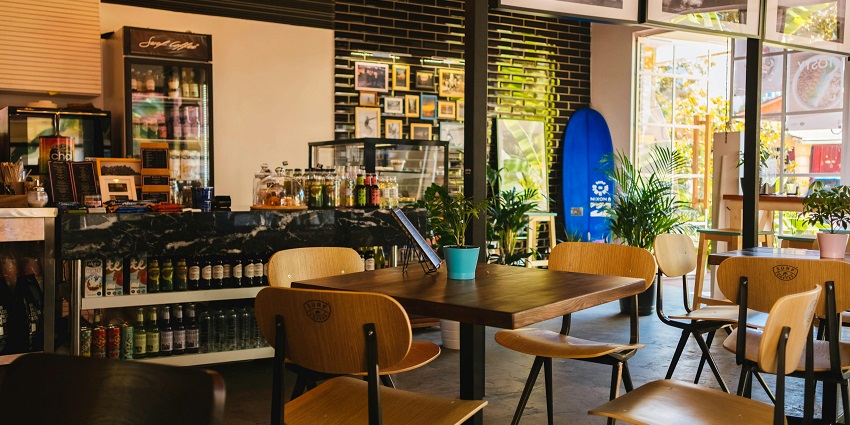 Image of a restaurant with beautiful sitting arrangement and decorations