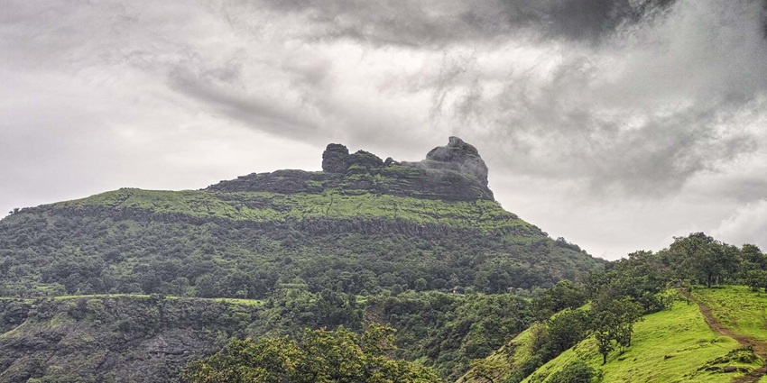 Bhivpuri Waterfall: refreshing adventure spot for picnics and relaxation.