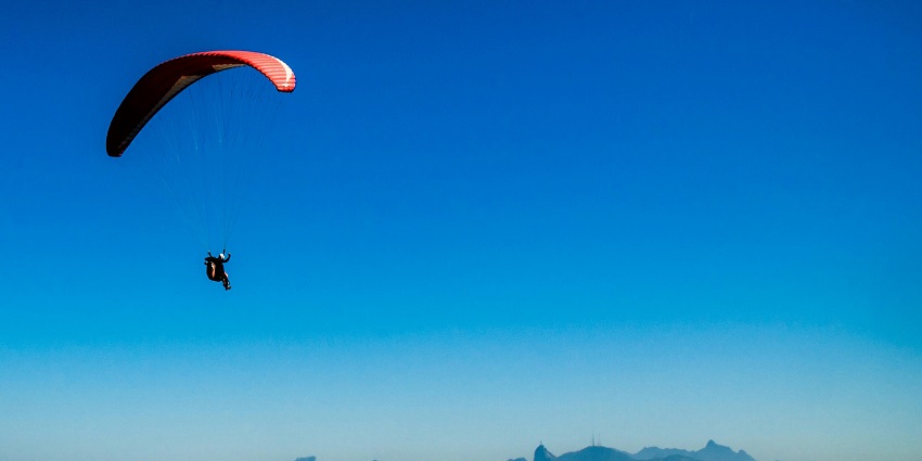 JK Tourism Paragliding Landing Zone Chandpora Harwan offers some of the best experience for paraglidiing