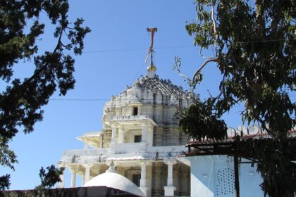 Dilwara Temple in Mount Abu, one of the renowned jain temples in Rajasthan