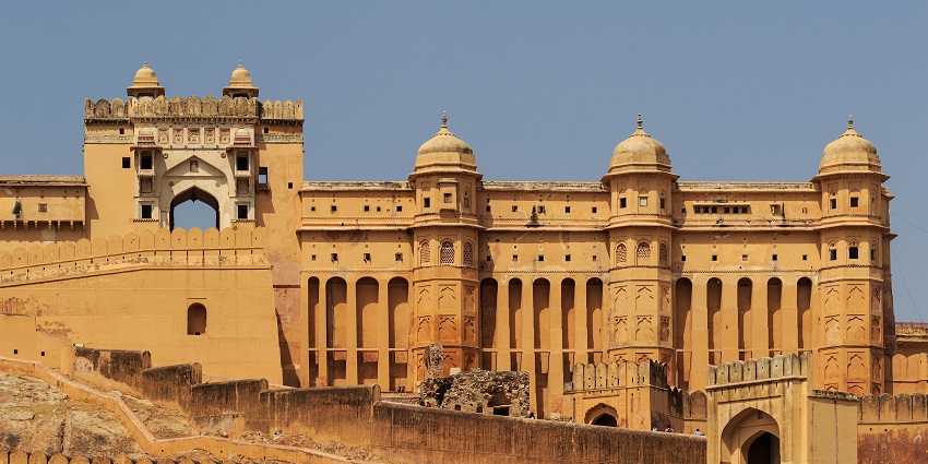 The fort ruins can be seen from the base of the hill going right up to the summit and most sought Places to Visit in Raichur