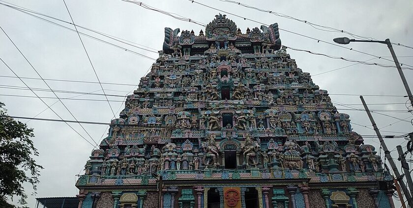 Jambukeswarar Temple is the auspicious place of Lord Shiva.