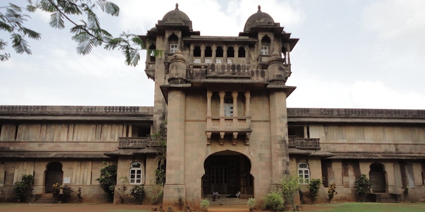 Jaivilas Palace in Jawhar is one of the most beautiful offbeat places in Maharashtra.