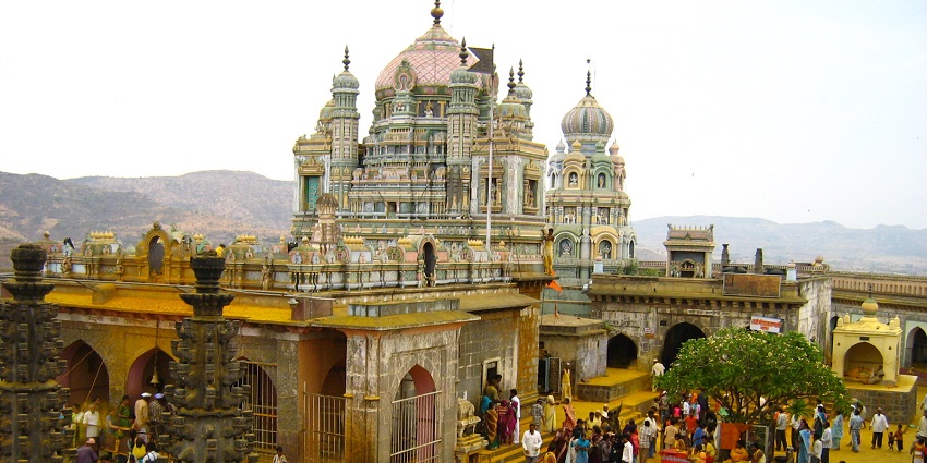 A picture of Jejuri Kadot, a hill station near Pune with a serene environment