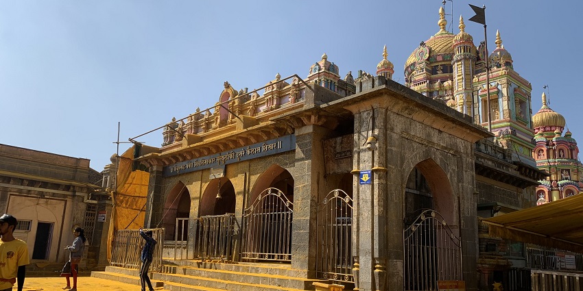 Captivating view of the Jejuri Temple entrance, a famous place near Bhigwan Wildlife Sanctuary!