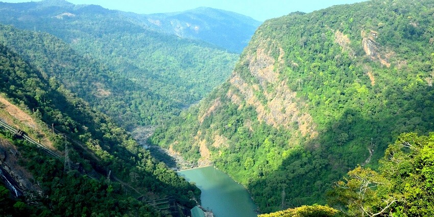 A glimpse of Jog Falls which is one of the best places to visit near Shimoga, Karnataka.
