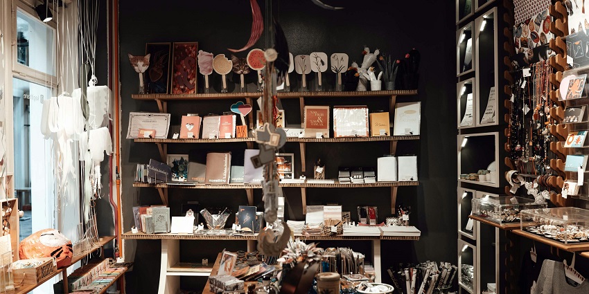 Juna Bazaar - where Pune’s old-world charm and local flavours meet.
