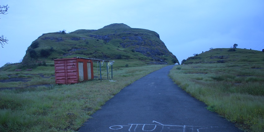Scenic view of Naneghat Junnar Pune road, a famous place near Hasdar Fort.