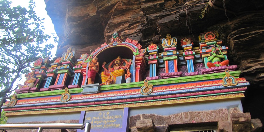 Close up view of the intricate carvings on the Jwala Narsimha Temple