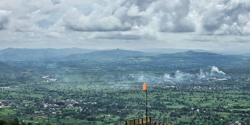The Jyotiba Temple, one of the best places to visit in Kolhapur near Mahalaxmi Temple.