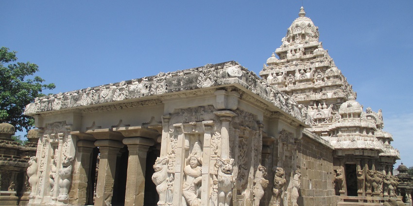 Pallava architecture in Kailasanathar Temple is worth witnessing