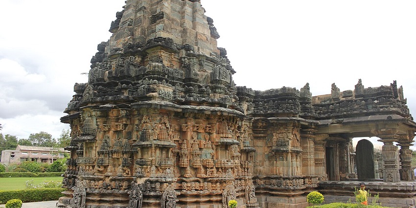 Kalleshwara Temple is an ancient temple dedicated to Lord Shiva with intricate architecture.