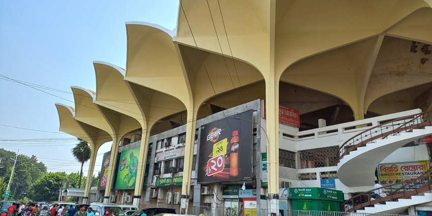 The railway station with its vibrant structure and rush near Navegaon National Park in Maharashtra