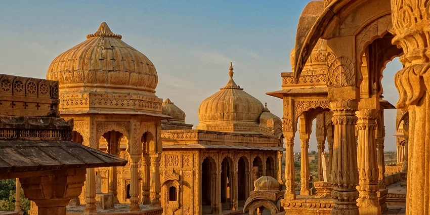 The amazing structure, resembles the same structure of the Karchapeswarar Temple.