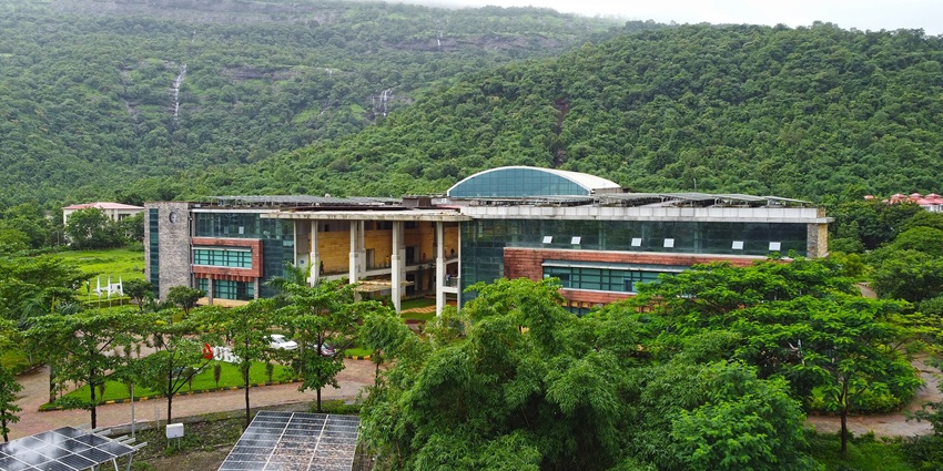 A picture of Karjat showing a dense landscape, one of the best places to visit near Mumbai.