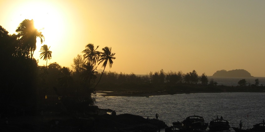 Picturesque coastal town of Karwar should be on your list for your next trip to Gokarna