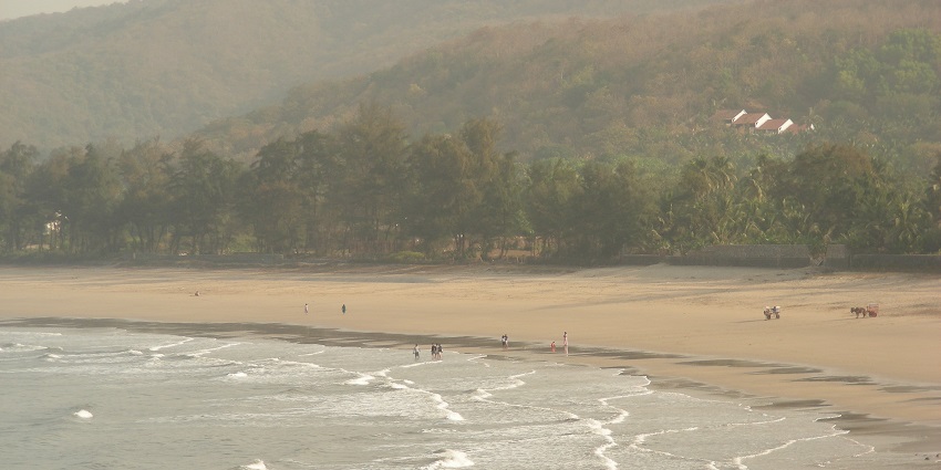 Kashid Beach features clean sands, and clear waters, ideal for relaxation.