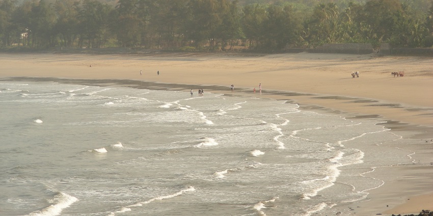 Stunning view of Kashid Beach with golden sands and azure waters, beaches near Mahabaleshwar