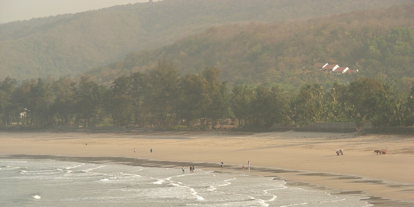 Stunning view of Kashid Beach, with golden sands and clear blue waters near Thane