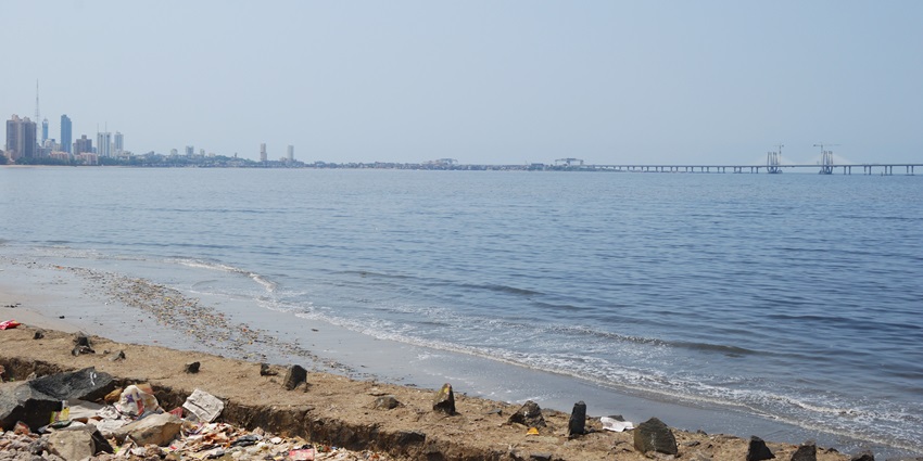 Kelva Beach, among the features an expansive shoreline, gentle waves, beach activities, and relaxation