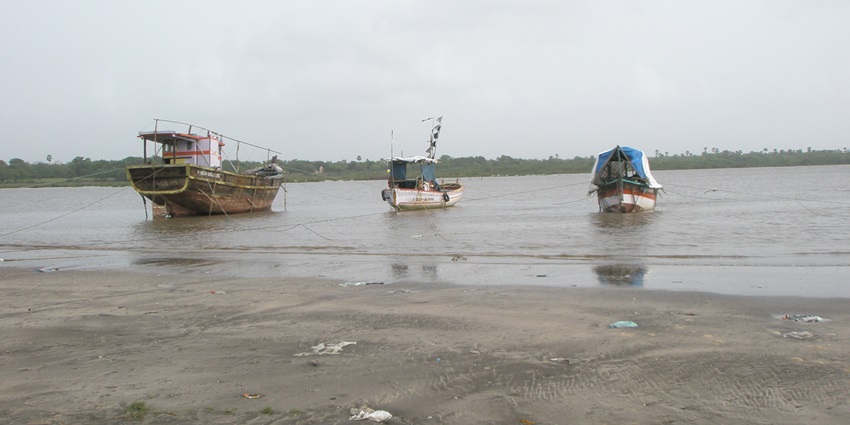 Kelva Beach: serene romantic getaway with golden sands and sunsets.