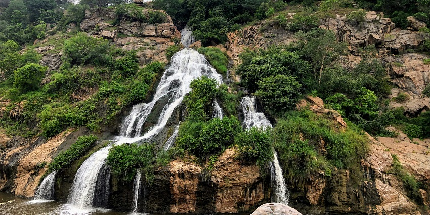 Kemmangundi, one of the breathtaking hill station with lush greenery and scenic views.
