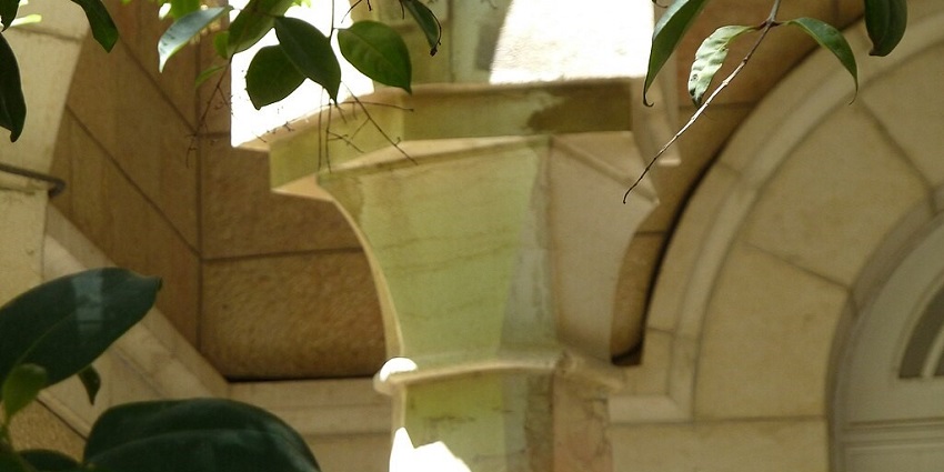 Khandal House, with traditional architecture, showcasing local design and cultural heritage.