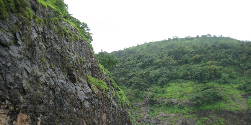 Khandala showcasing lush landscapes, is a popular destination for a summer getaway.