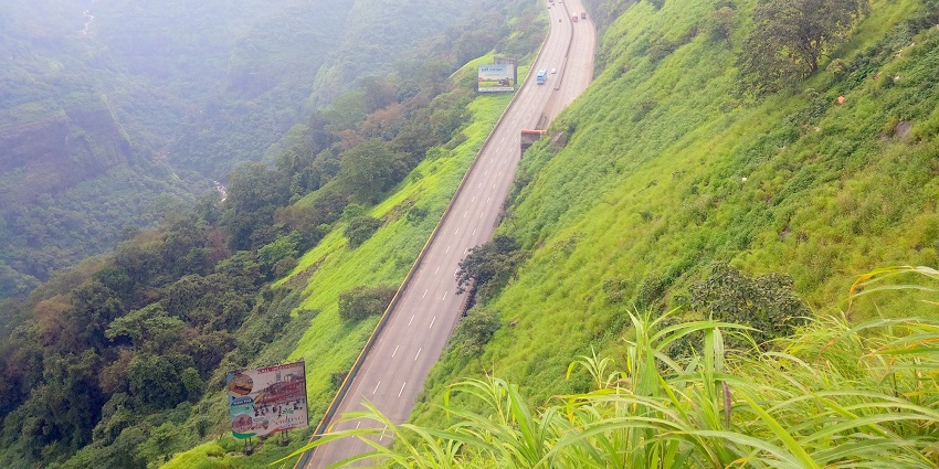 Khandala, offering foggy hills and cascading waterfalls, is a must-visit destination.