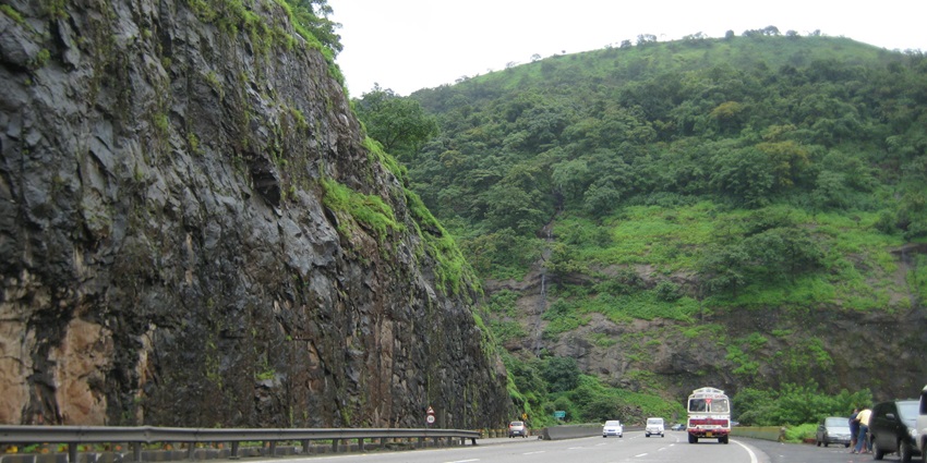 Khandala, the picturesque hill station with greenery and viewpoints is one of the places to visit near Pune in June