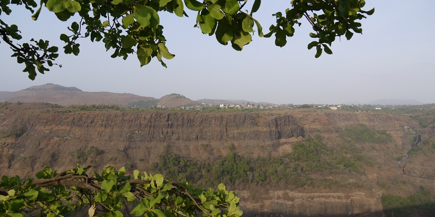 A beautiful image of Khandala, one of the best attractions near Pune in March.