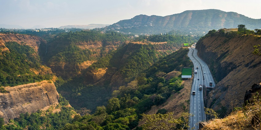 A picture of hill station Khandala–one of the best places to visit near Matheran.