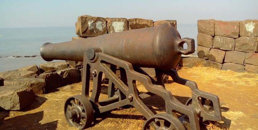 British cannon positioned at Khanderi Fort, showcasing historical military heritage.