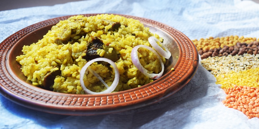 Comforting Khichdi: A popular and wholesome delight that can fill your stomach in one bowl
