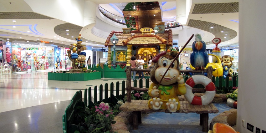 Kidzania is one of the top party places in Dubai for kids to offer fun educational activities.