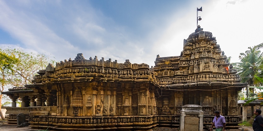An ancient Indian temple known for its exquisite architecture and history for all.