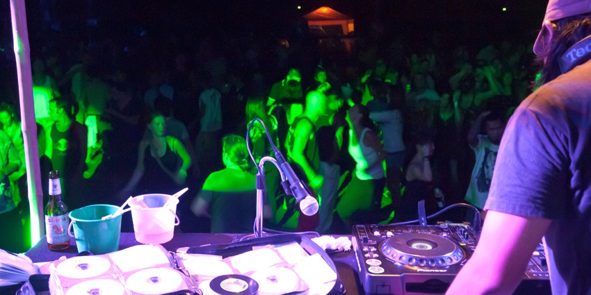 People vibing to techno beats at Kitty Su’s techno parties in Delhi.
