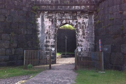 Explore the historic Kolaba Fort, a majestic structure overlooking the tranquil sea.