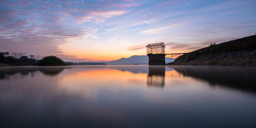 A scenic shot of Kondajji Lake, one of the interesting places to visit near Davangere.