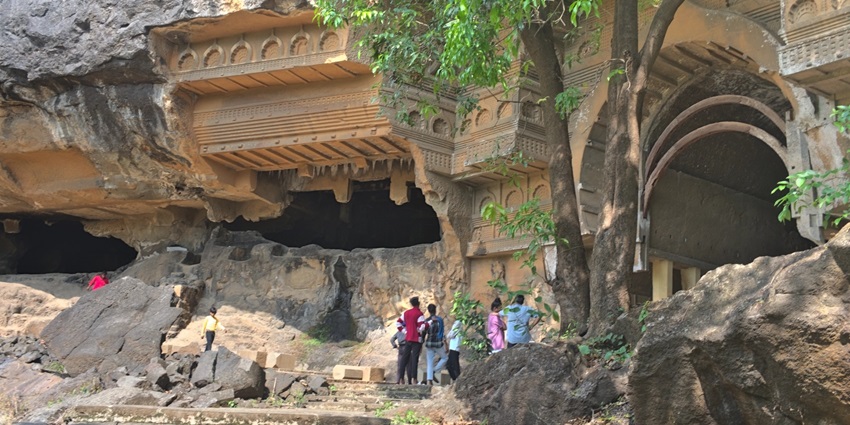 Notable prayer halls and viharas in Kondana Caves.