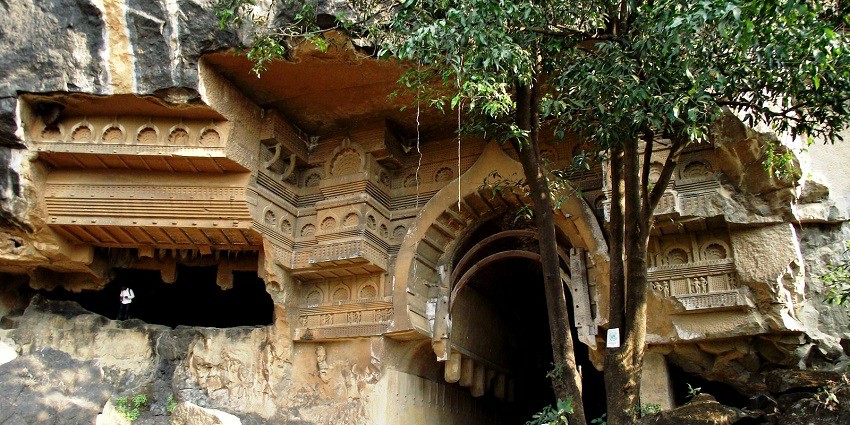 Kondhane Caves is one of the best places to visit in Khopoli for ultimate tranquillity.